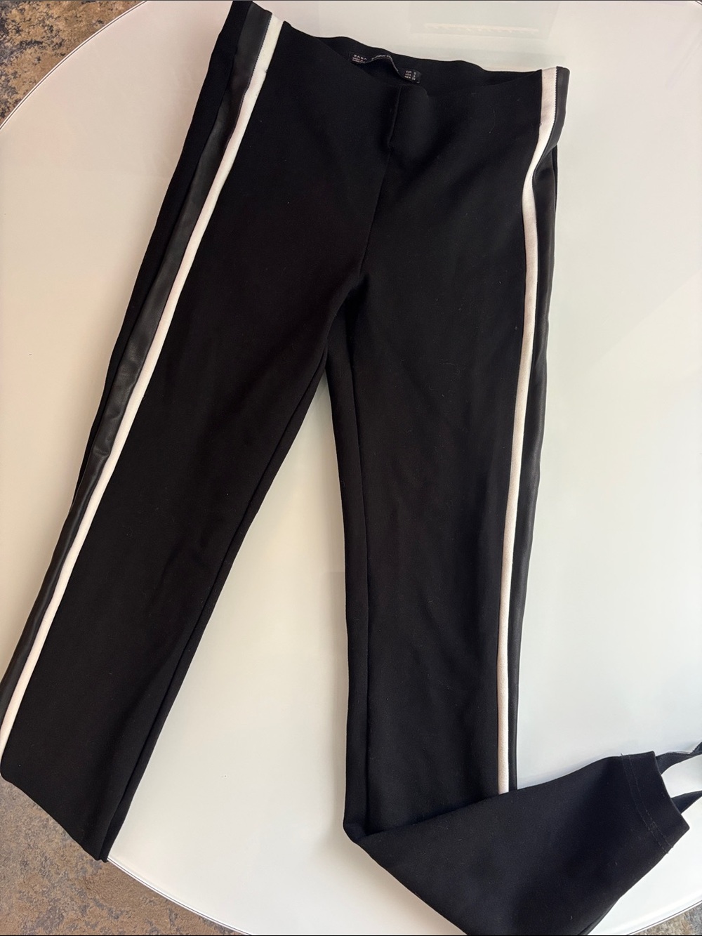 Zara Black Leggings with leather Side Stripes
